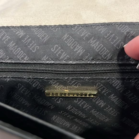 Steve Madden Floral Shoulder Bag - Picture 7 of 10